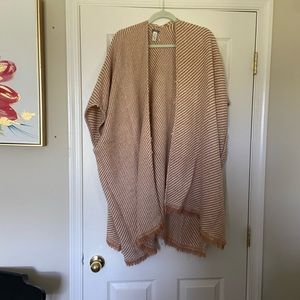 Aerie Orange and cream sweater kimono. One size - can fit up to a 4x!
